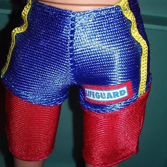 Barbie Doll Baywatch Lifeguard Red Jacket & shorts beach 90s - Picture 7 of 7